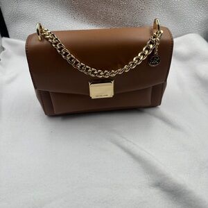 Michael Kors Tan Shoulder Bag with Gold Chain